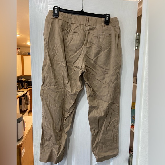 Cropped Beige Pants - Picture 2 of 6